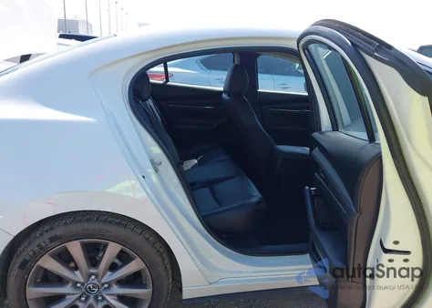 2019 Mazda Mazda3 Premium Package из США, поврежденный, VIN 3MZBPAEM5KM102736